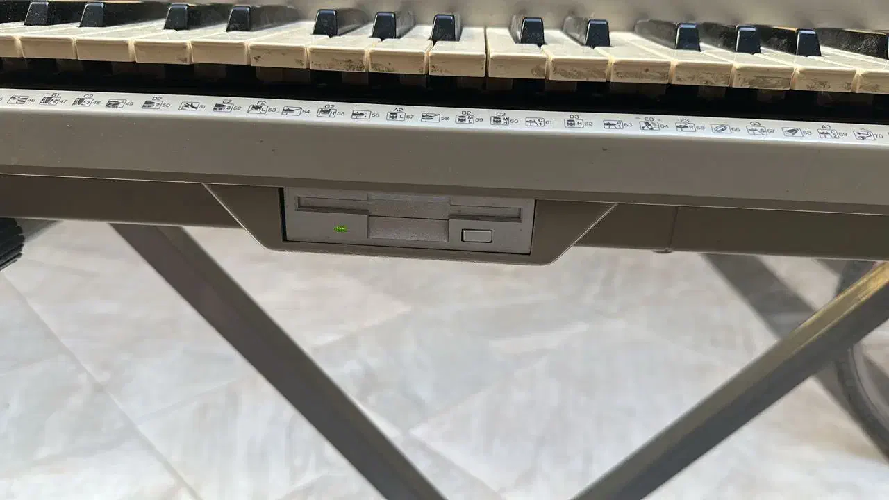 ارگ یاماها 2000|پیانو، کیبورد، آکاردئون|قم, ارم|دیوار