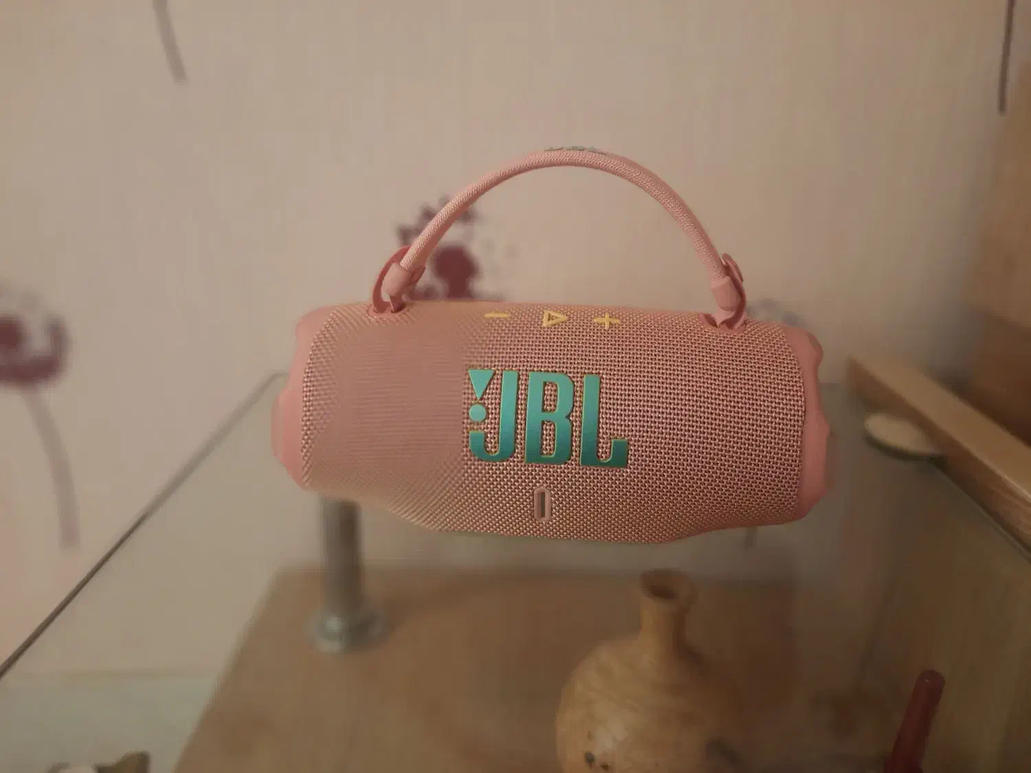 اسپیکر jbl شارژ ۶|پخش‌کننده همراه|قم, بنیاد|دیوار