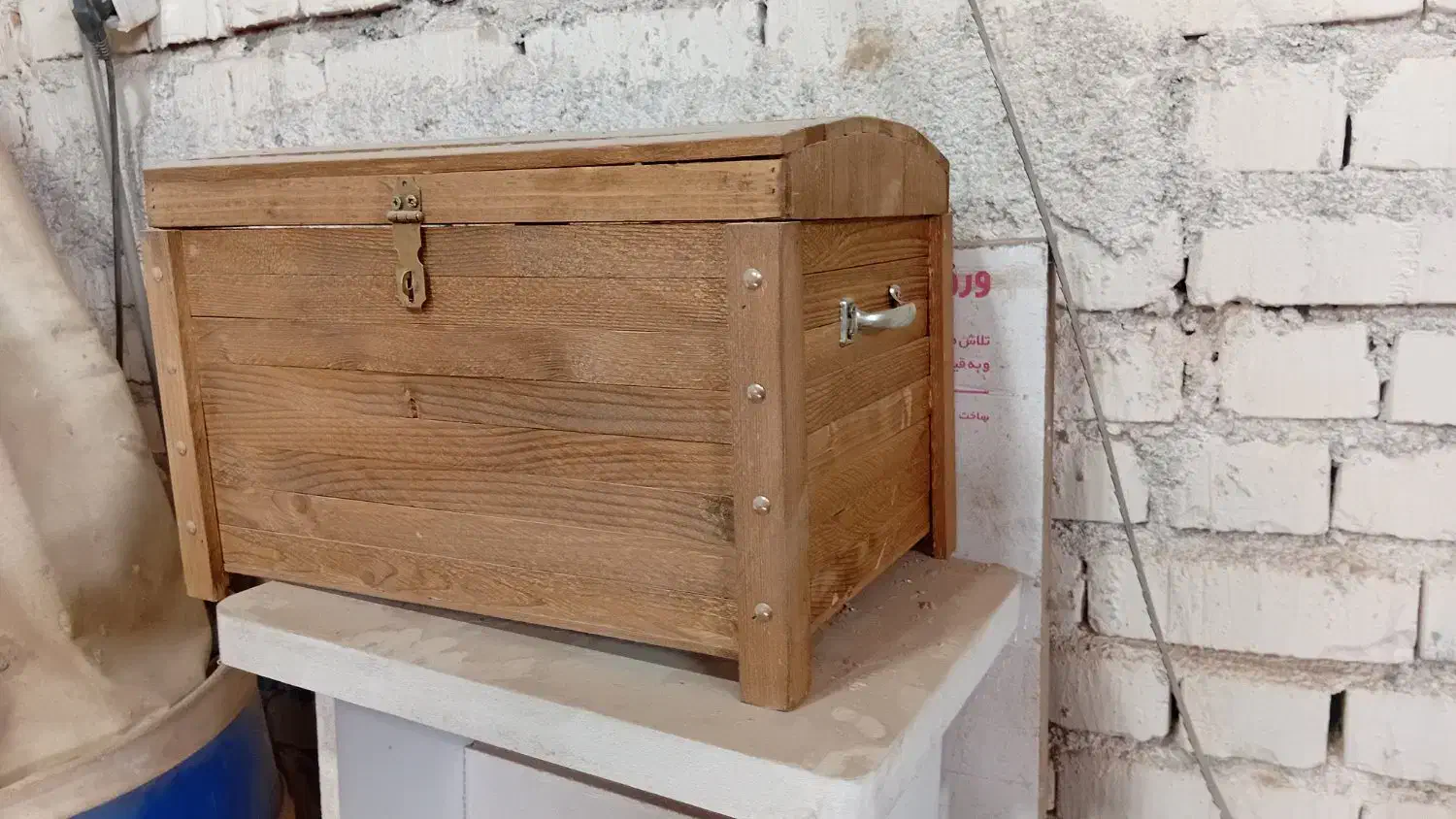 صندوقچه چوبی|کلکسیون اشیاء عتیقه|تربت جام, شاهد|دیوار