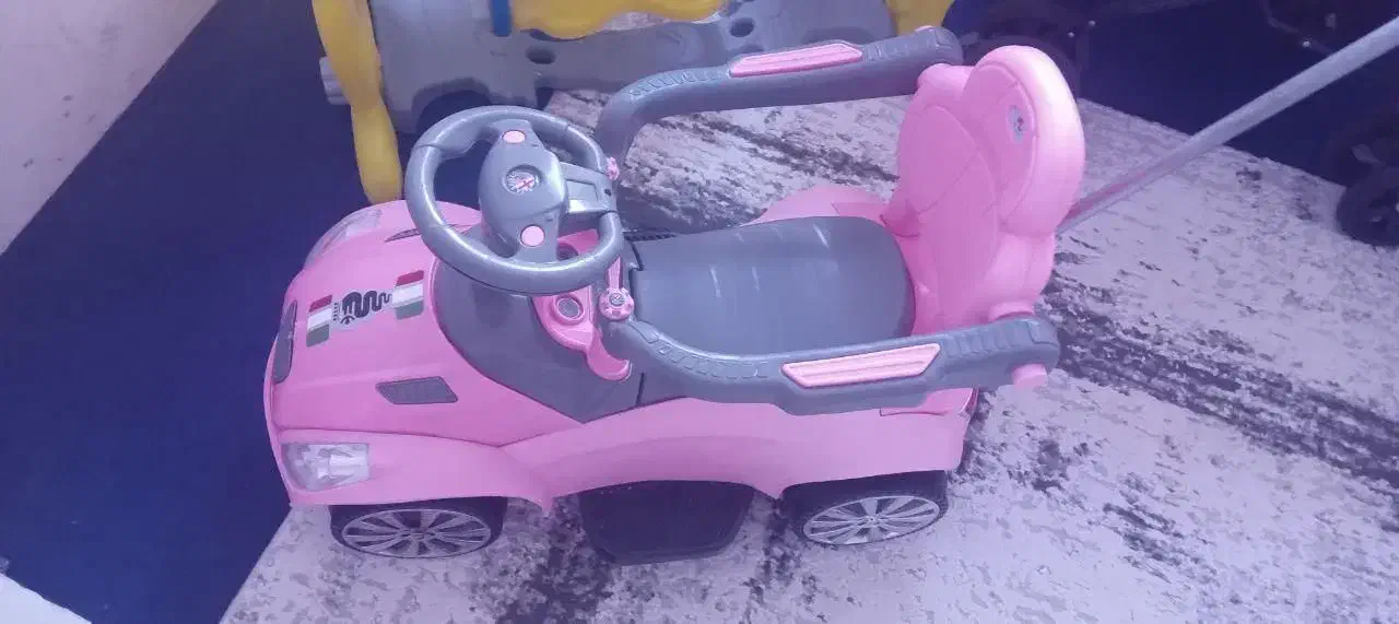 سلام تعداد وسایل بچه درحد نو بفروش میرسد|اسباب و اثاث بچه|سنقر, |دیوار