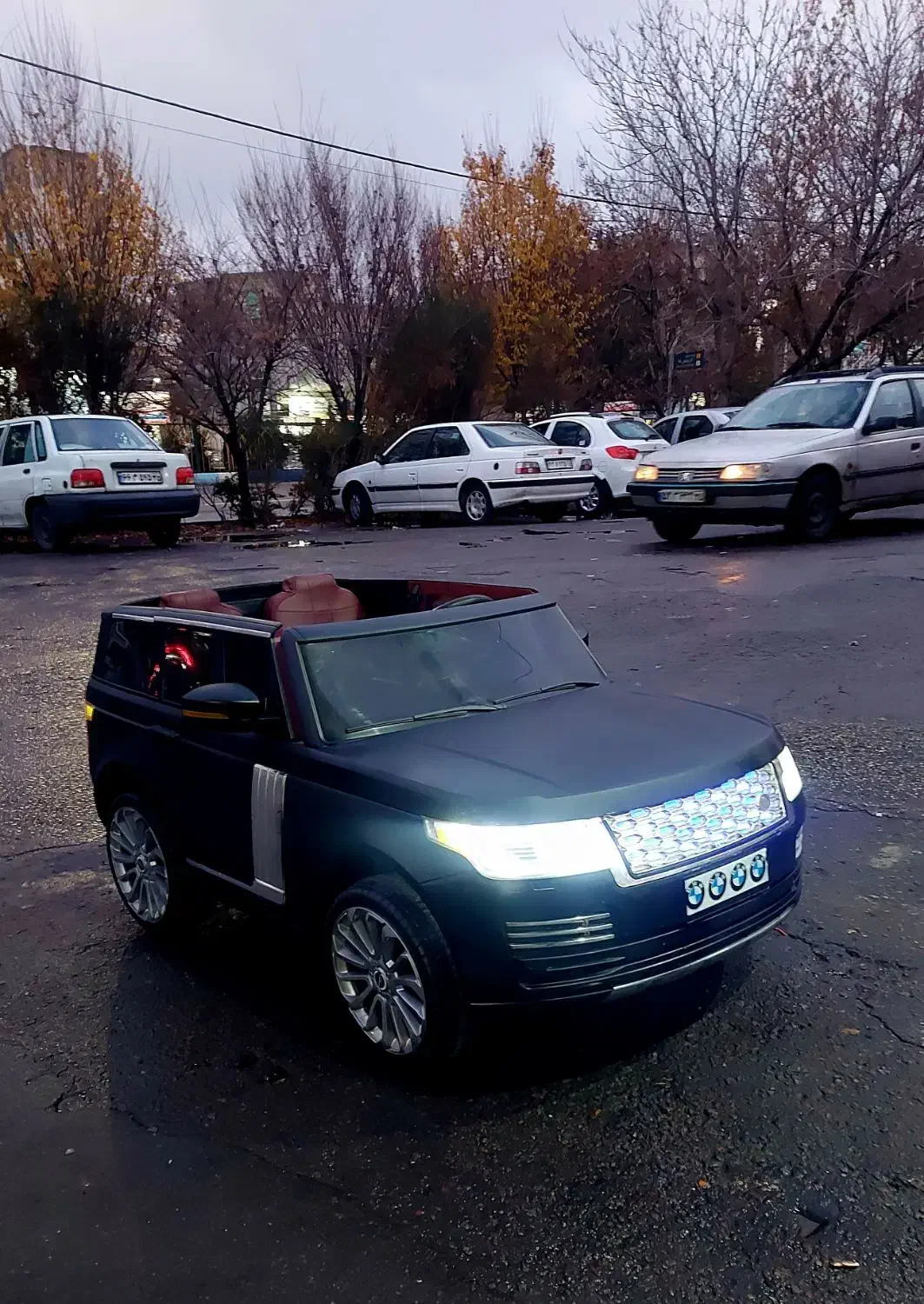 ماشین شارژی بنز اورجینال فلش خور|اسباب‌بازی بچه|تبریز, |دیوار