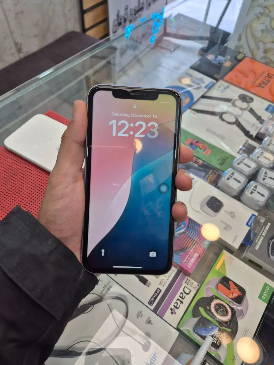 دو عدد ۱۱ نرمال ترو تمیز بدون بازشدکی|موبایل|مشهد, گلبرگ|دیوار