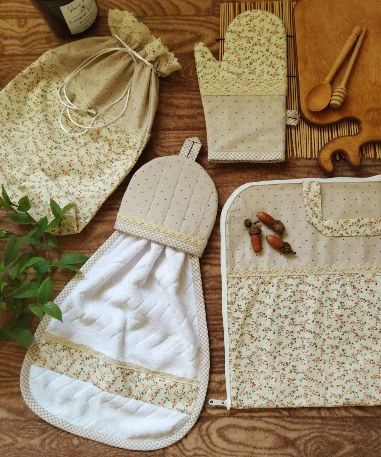 سرویس آشپزخانه آماده ی فروش|سفره، حوله، دستمال آشپزخانه|زنجان, |دیوار