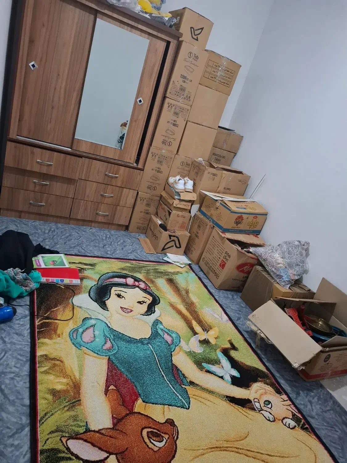 فرش اطاق بچه طرح سفید برفی سالم سالم|فرش|کرج, کمالشهر|دیوار