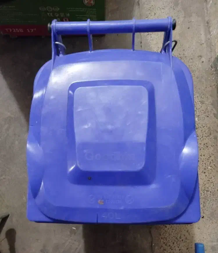 سطل زباله پدال دار 40 لیتری نو|لوازم نظافت|شاهین‌شهر, نبوت|دیوار