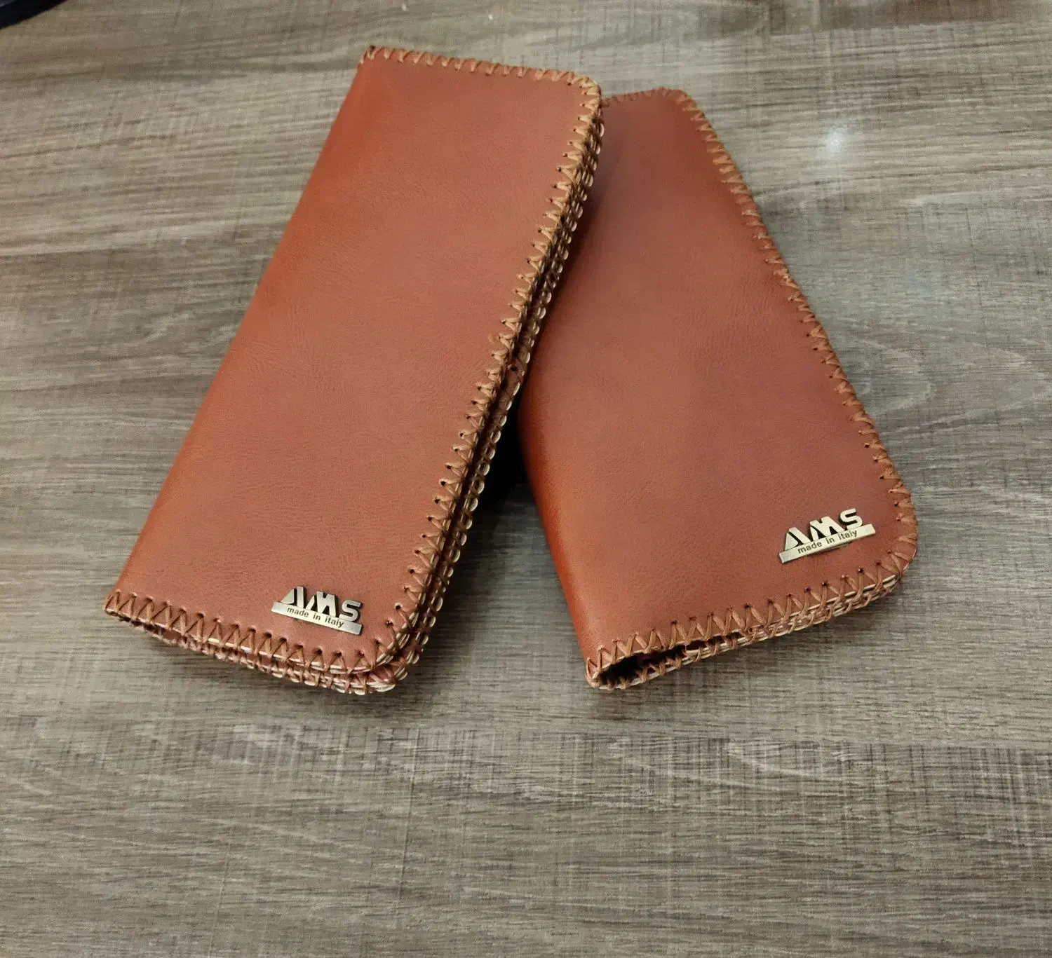 کیف پولی چرمی دست دوز|کیف، کفش، کمربند|اصفهان, کوی ولی عصر|دیوار