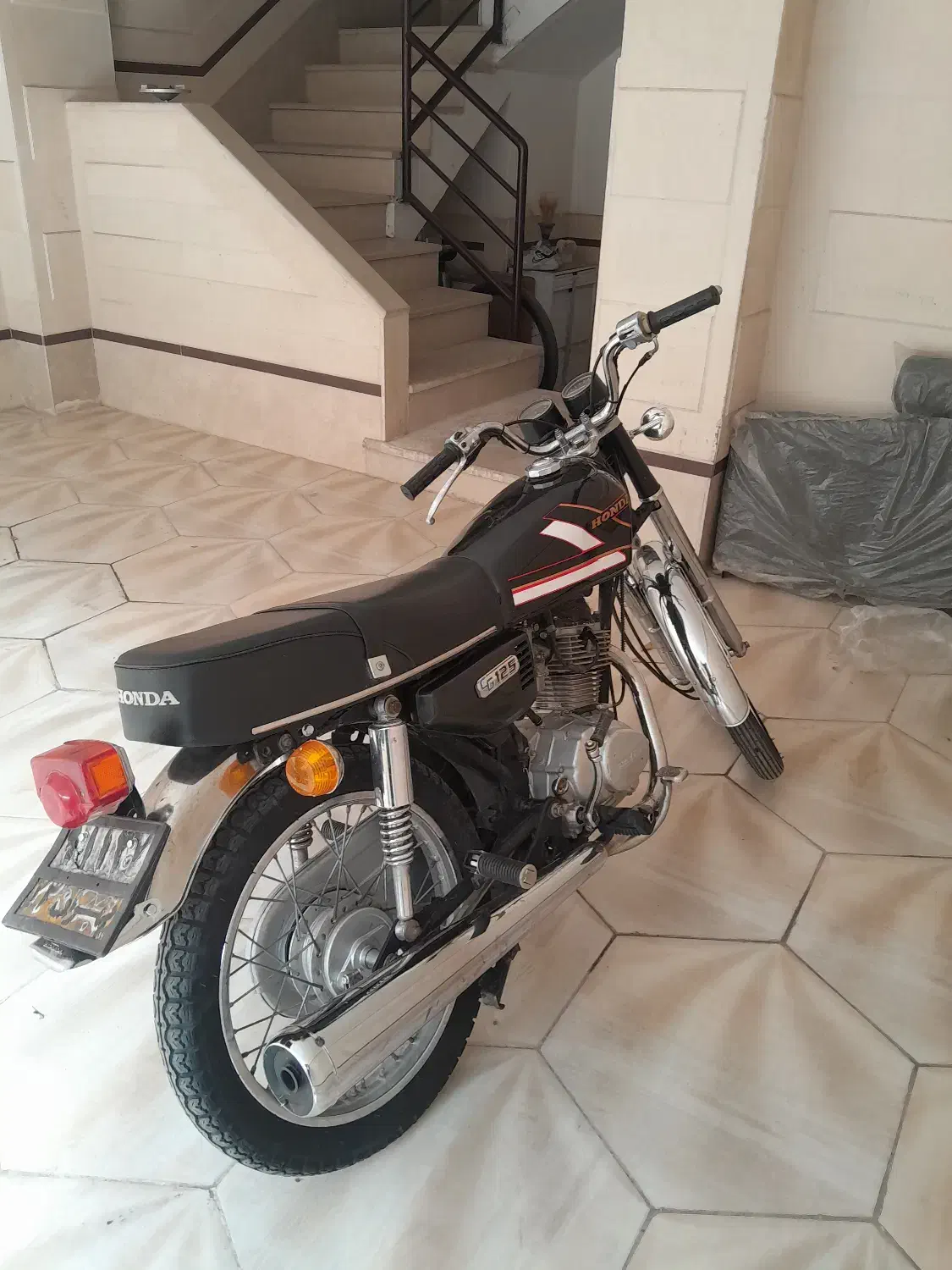 هوندا ۱۲۵|موتورسیکلت|اصفهان, کوی ولی عصر|دیوار