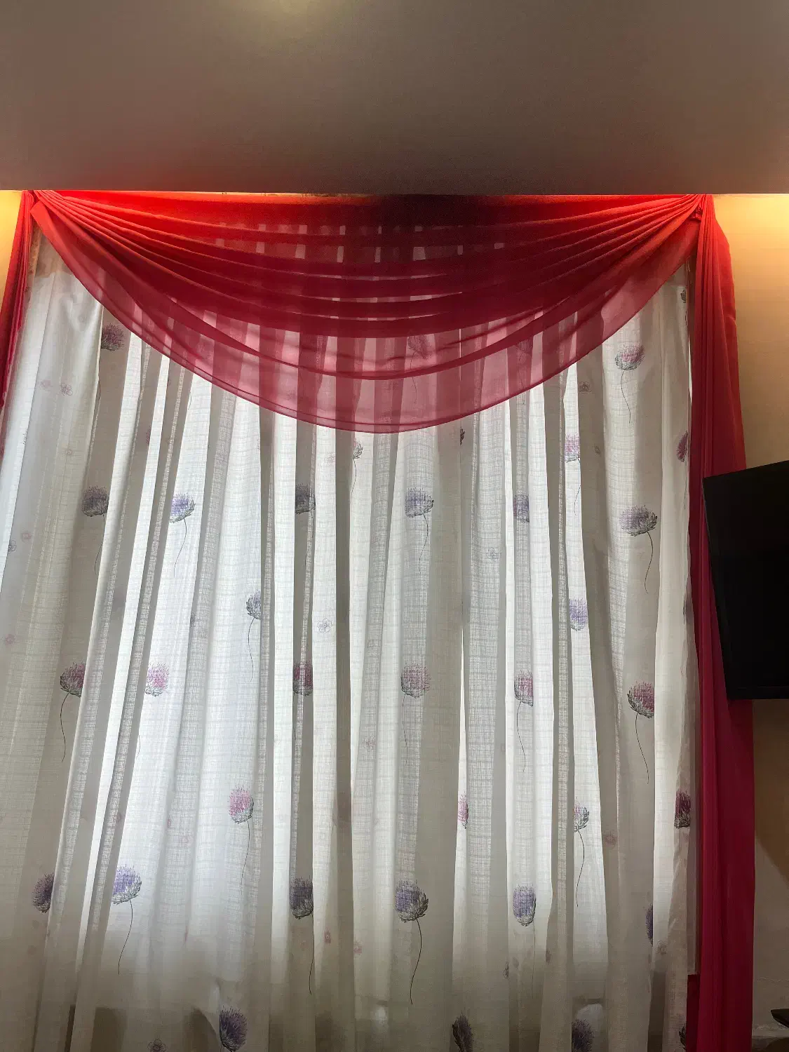 پرده|پرده، رانر، رومیزی|مشهد, هفده شهریور|دیوار