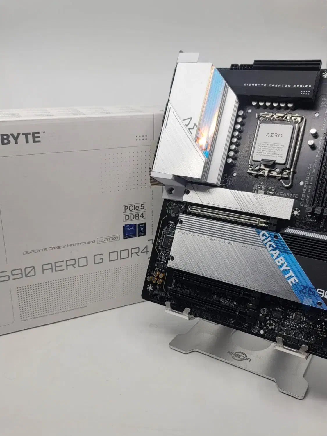 مادربرد Gigabyte Z690 Aero G DDR4 Wifi + رم 32گیگ|قطعات و لوازم جانبی رایانه|رشت, بلوار گیلان|دیوار