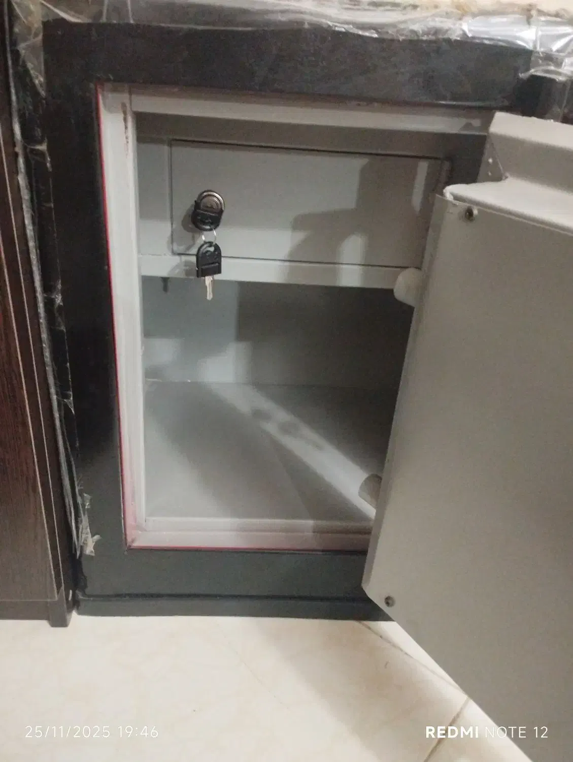 گاوصندوق نسوز ایران کاوه|ابزارآلات|فردیس, فرامرزیه|دیوار