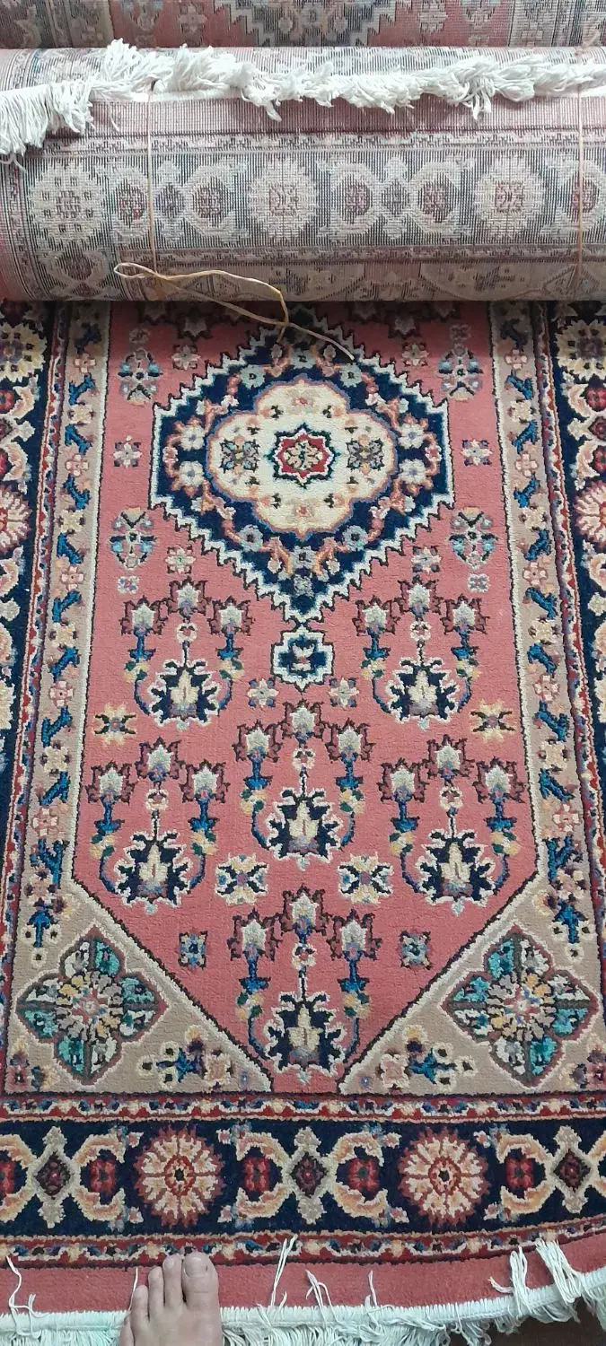 دو عدد کناره|فرش|خرم‌آباد, |دیوار