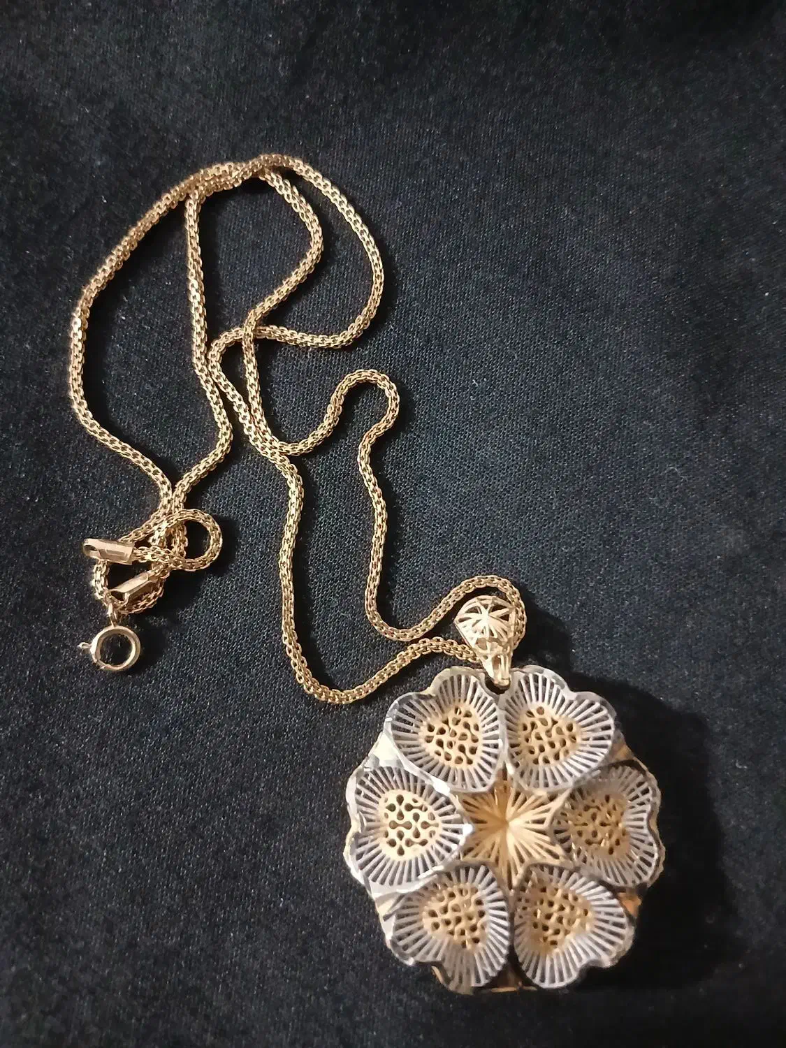 طلا|جواهرات|هشتگرد, شهرک راه آهن|دیوار