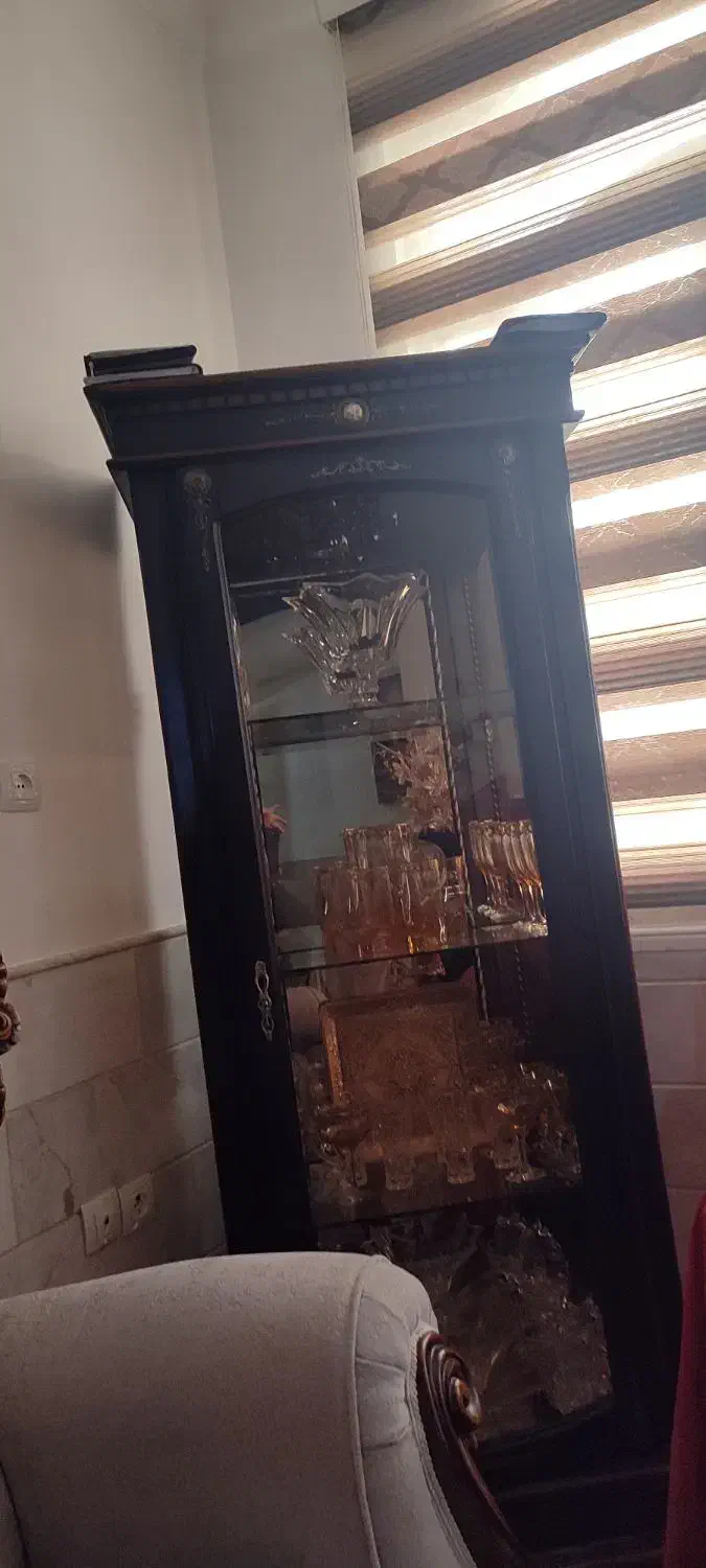 بوفه|بوفه، ویترین، کنسول|قم, چهل درخت‎|دیوار