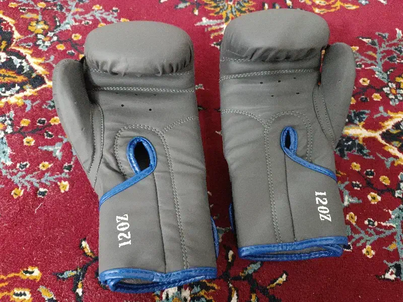 دست کش مخصوص بوکس و کیک بوکسینگ|تجهیزات ورزشی|مشهد, هدایت|دیوار