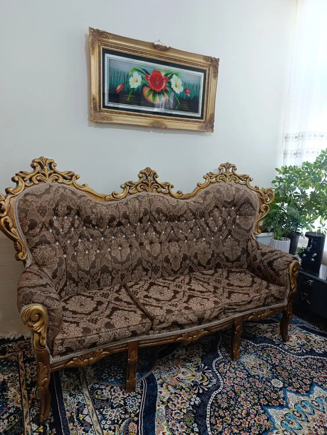 مبل  سلطنتی ۷ نفره|مبلمان خانگی و میز عسلی|گناباد, |دیوار