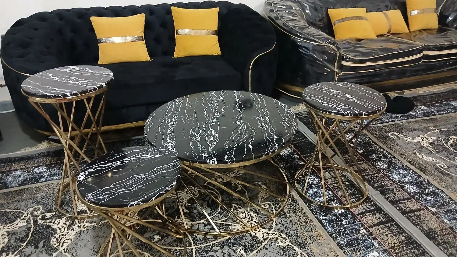 مبل ۷ نفره نونو با میز عسل خوردی  ۴۷ میلیون|مبلمان خانگی و میز عسلی|فردیس, شهرک شهید حسینی|دیوار