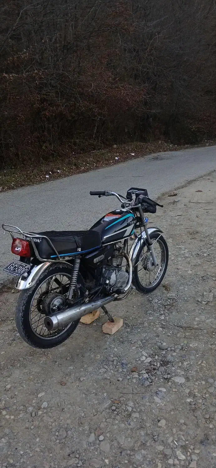 متور هندا شیرو سانیکو|موتورسیکلت|قائم‌شهر, |دیوار