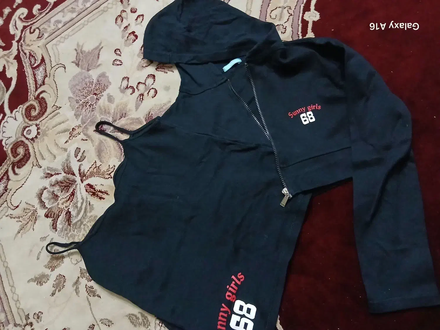 لباس زنانه|لباس|بومهن, |دیوار