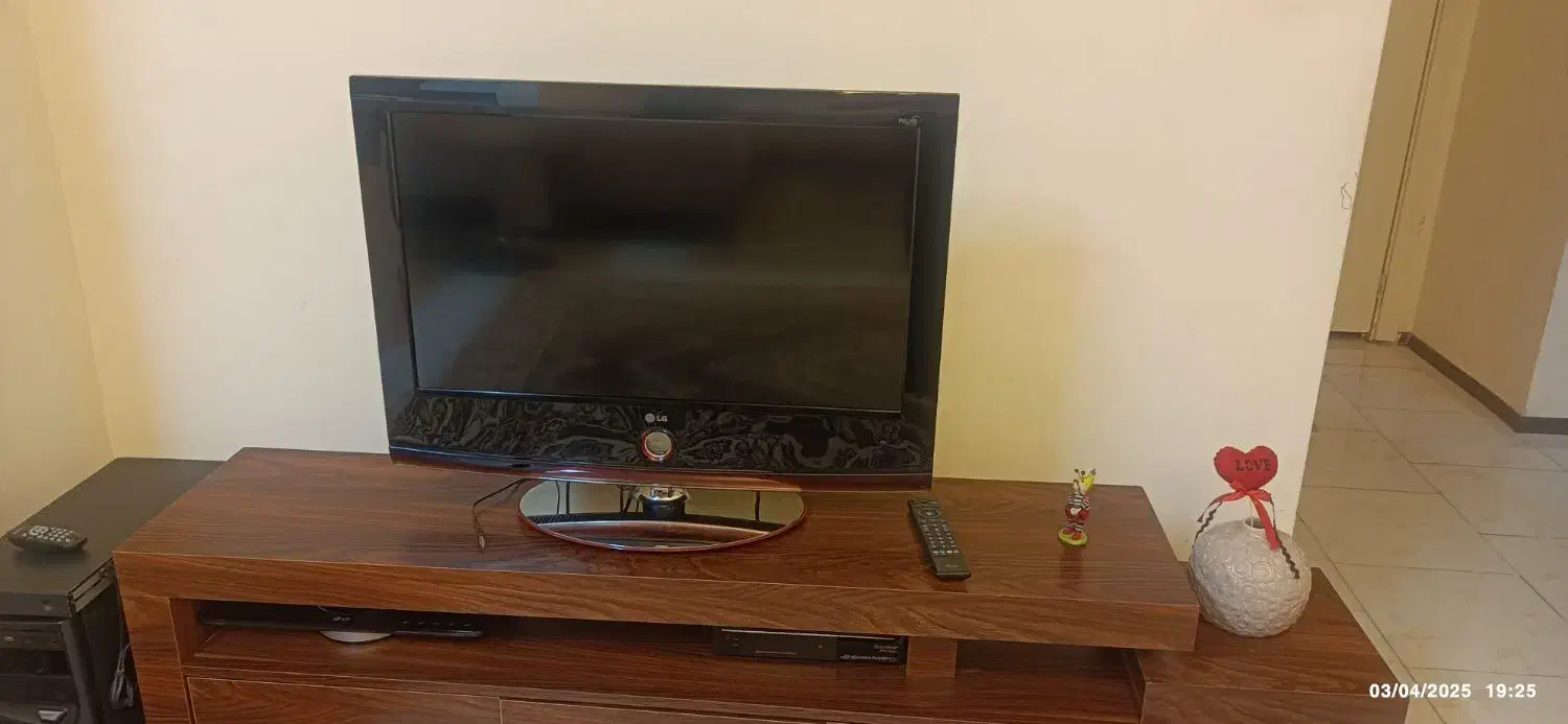 تلویزیون 32 اینچ ال جی اصل کره|تلویزیون و پروژکتور|پردیس, فاز ۱۱|دیوار