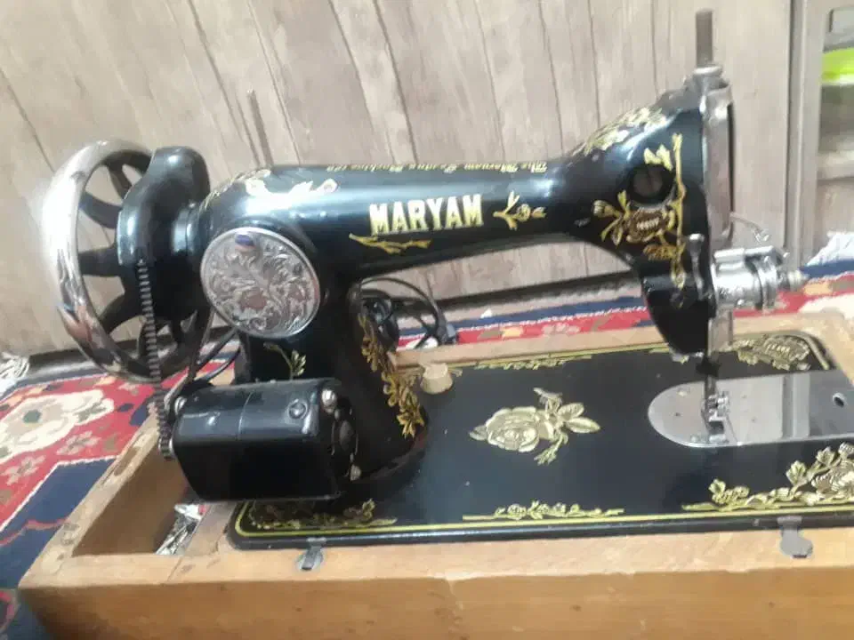 چرخ خیاطی قدیمی|چرخ خیاطی و ریسندگی|شاهین‌شهر, مسکن مهر|دیوار