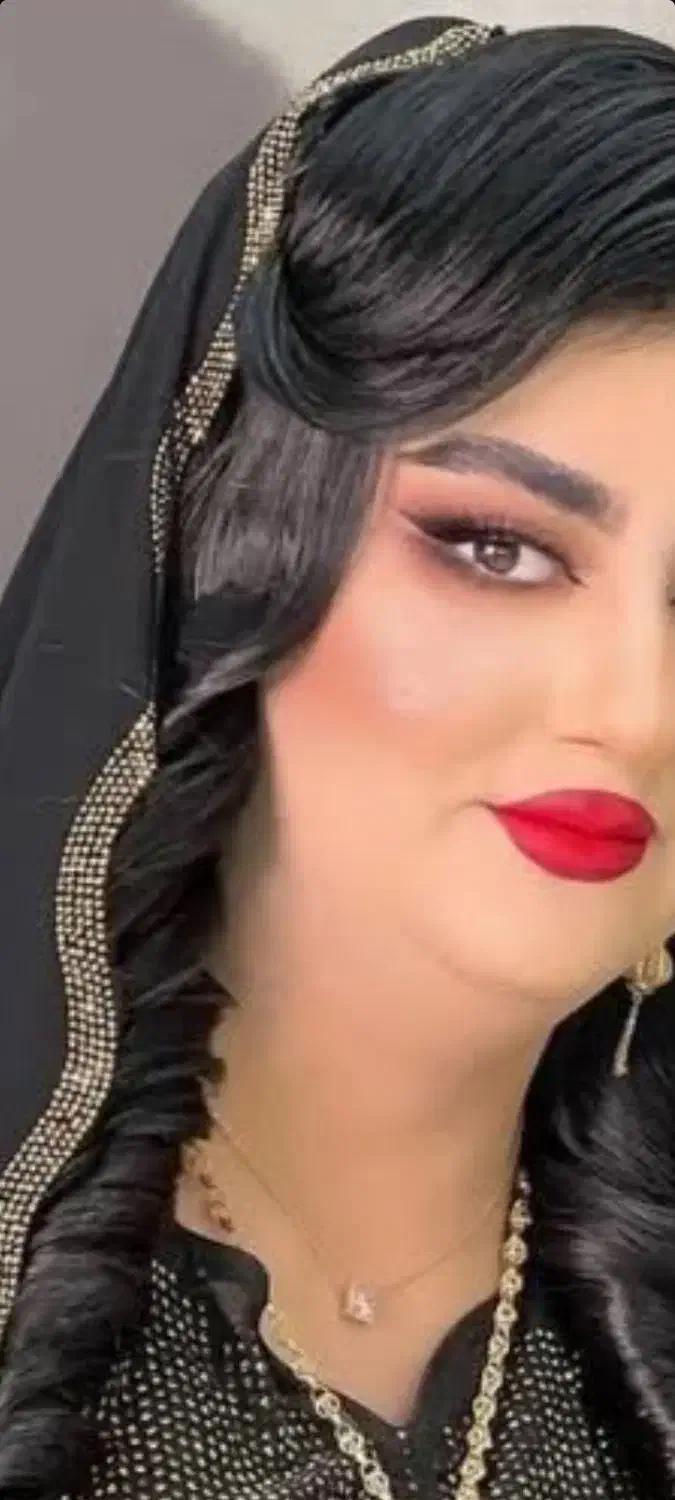 تخفیف عالی پاییزی میکاپ و شنیون 500|خدمات آرایشگری و زیبایی|ارومیه, |دیوار