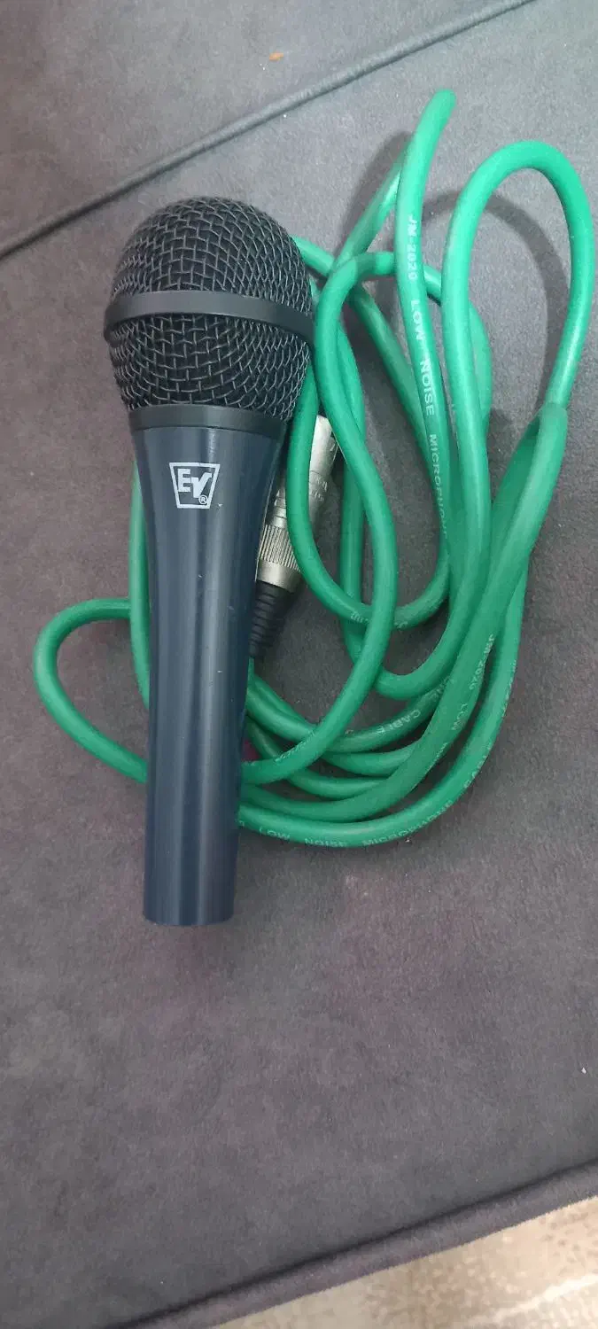 میکروفنون|آلات موسیقی|زابل, |دیوار