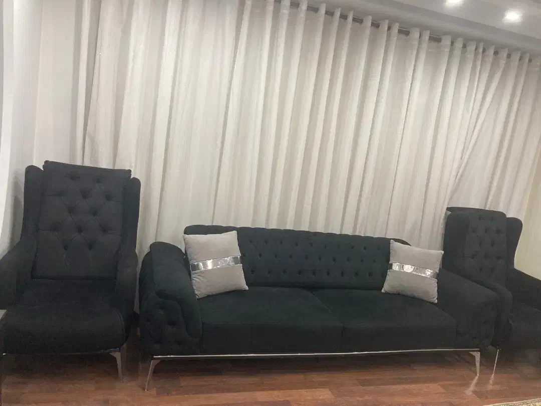 فروش لوازم منزل به دلیل مهاجرت|مبلمان خانگی و میز عسلی|پردیس, فاز ۱|دیوار