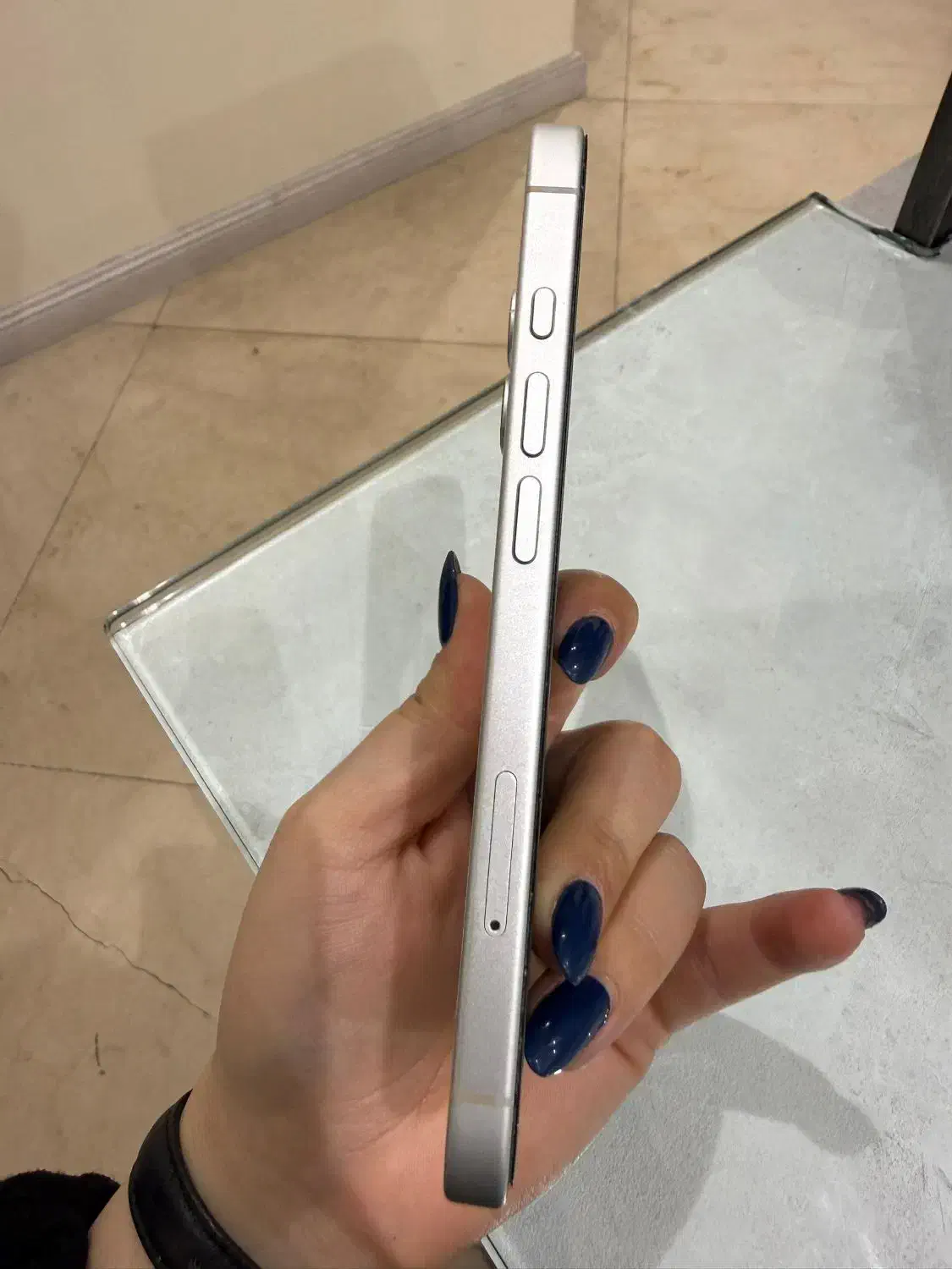 آیفون ۱۶ نرمال ۱۲۸|موبایل|تهران, میرداماد|دیوار