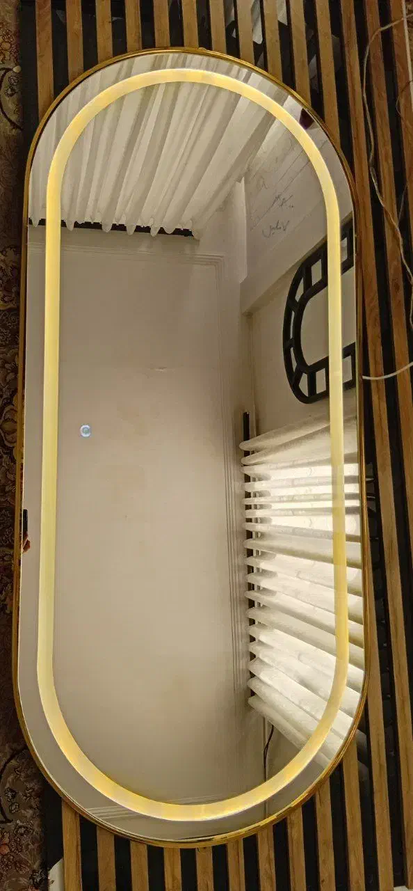 حراج استسنائی آینه های قدی چراغ دار|آینه|قم, زاد|دیوار