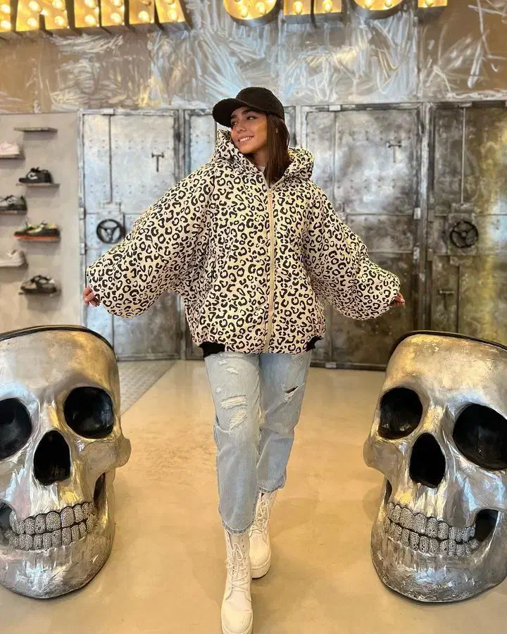 کاپشن پلنگی|لباس|لشت نشا, |دیوار