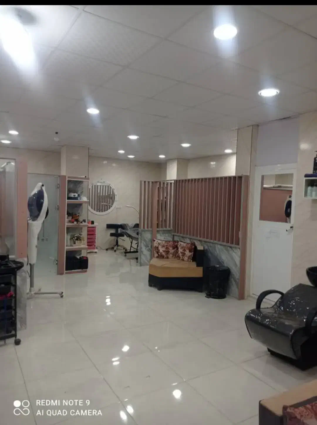 واگذاری کامل سالن زیبایی|فروشگاه و مغازه|جم, |دیوار