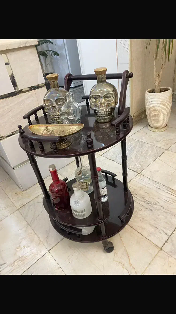 صندلی راک - میز بار- کنار سالنی|صندلی و نیمکت|تهران, سردارجنگل|دیوار