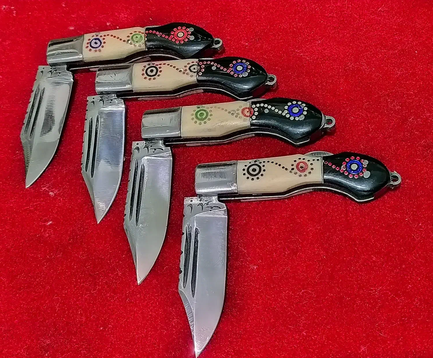 چاقو بابا کلکسیونی خاص|کلکسیون اشیاء عتیقه|شاهرود, |دیوار