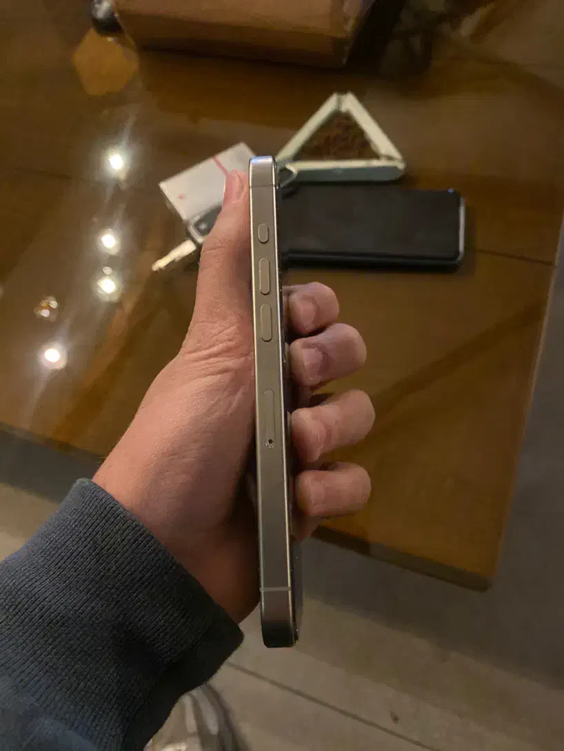 ایفون ۱۵ پرو|موبایل|تهران, فردوسی|دیوار