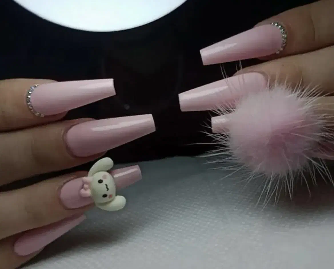 سالن زیبایی سارینا|خدمات آرایشگری و زیبایی|پرند, فاز ۲|دیوار