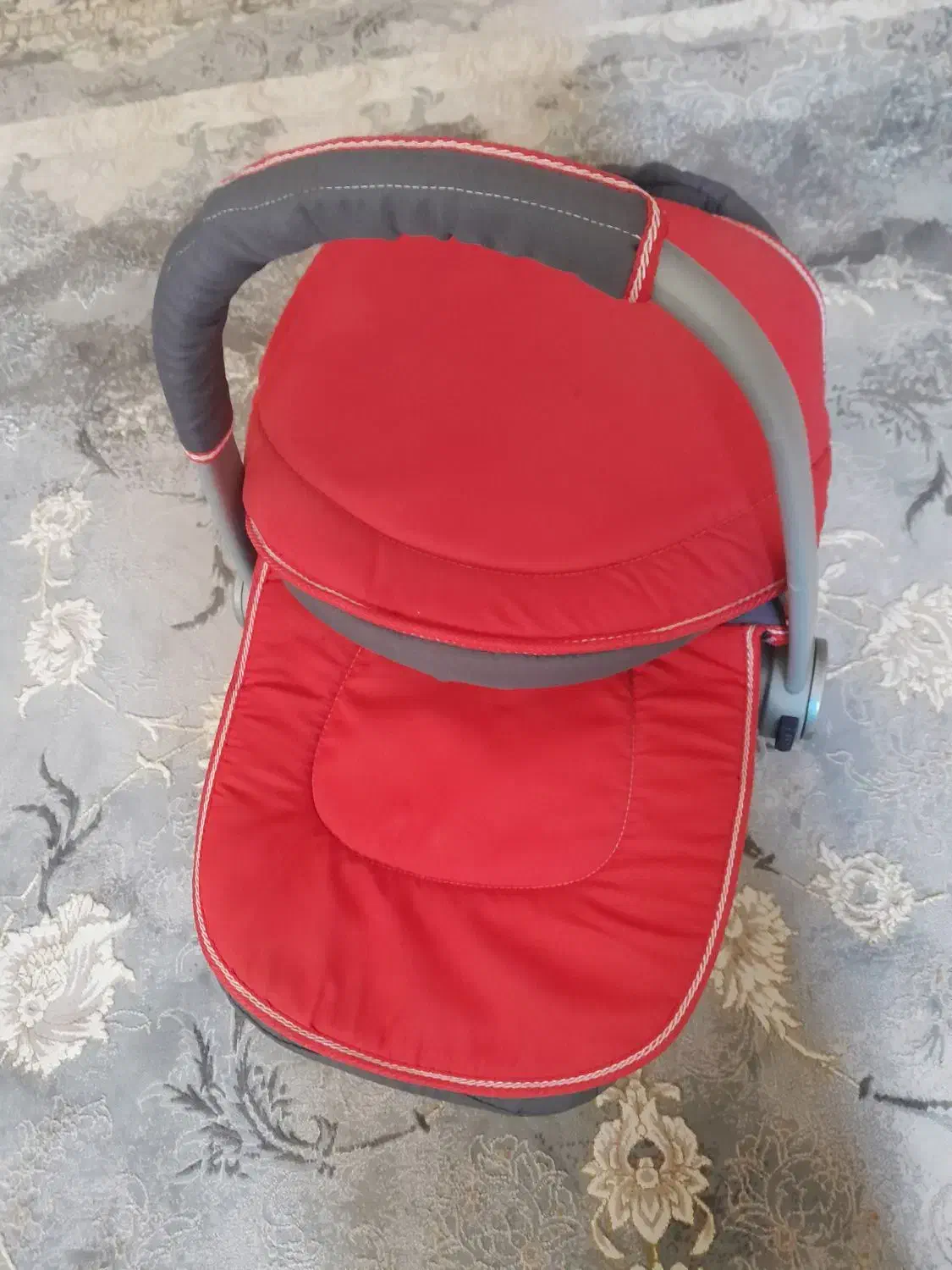 کریر|کالسکه و لوازم جانبی|رشت, دباغیان|دیوار