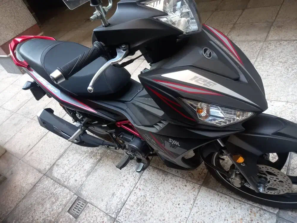 sym125بچه لاکی|موتورسیکلت|تهران, هفت چنار|دیوار