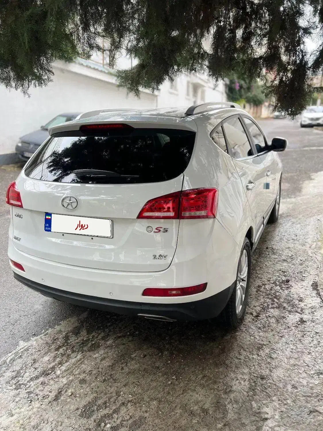 جک اس۵ مدل۱۳۹۵|خودرو سواری و وانت|لاهیجان, شیشه گران|دیوار