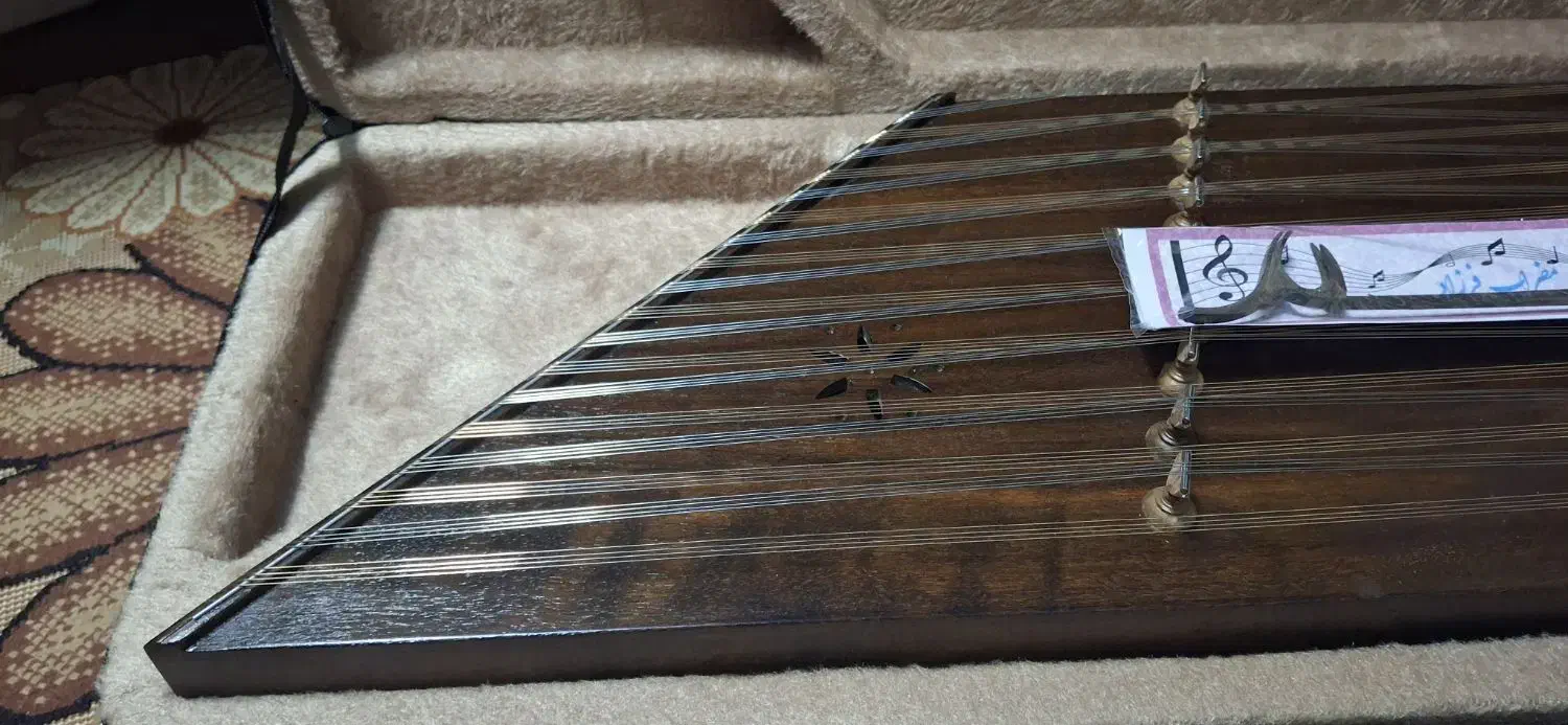 سنتور نو و تمیز|سازهای سنتی|قم, کلهری|دیوار