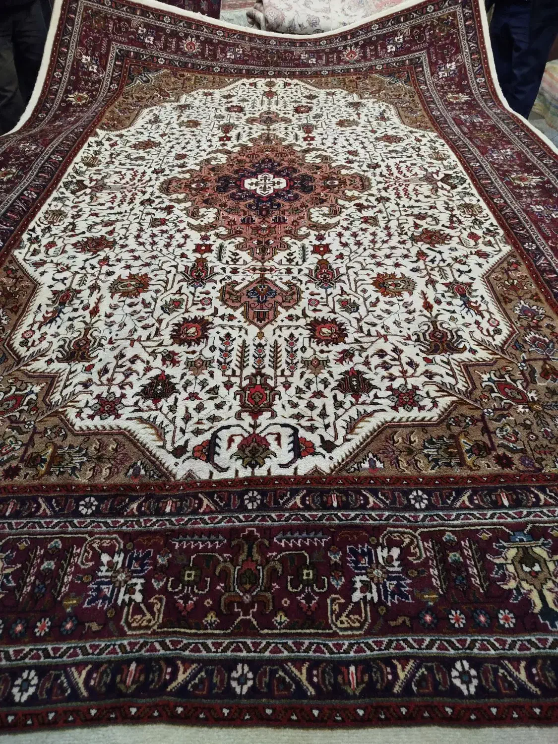 یک تخته فرش دستباف 9متری طرح قبا|فرش|تبریز, |دیوار