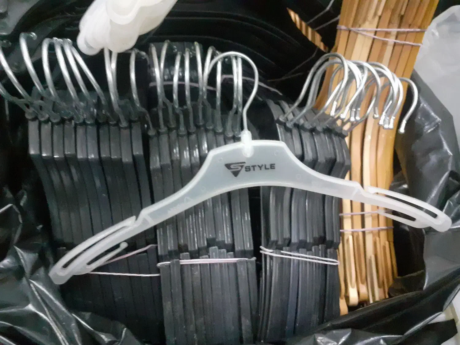 وسایل و لباس مغازه زیر قی*مت|حراج|تفرش, |دیوار