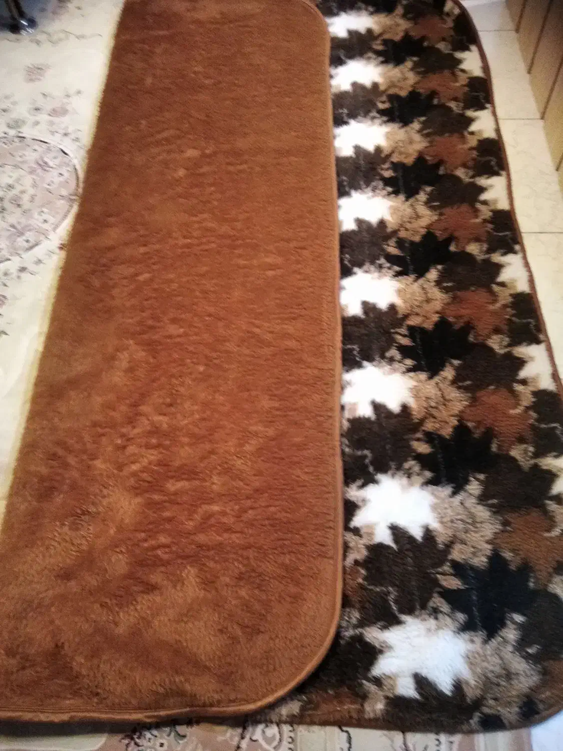 پتوی دونفره|رختخواب، بالش، پتو|رشت, خمیران زاهدان|دیوار