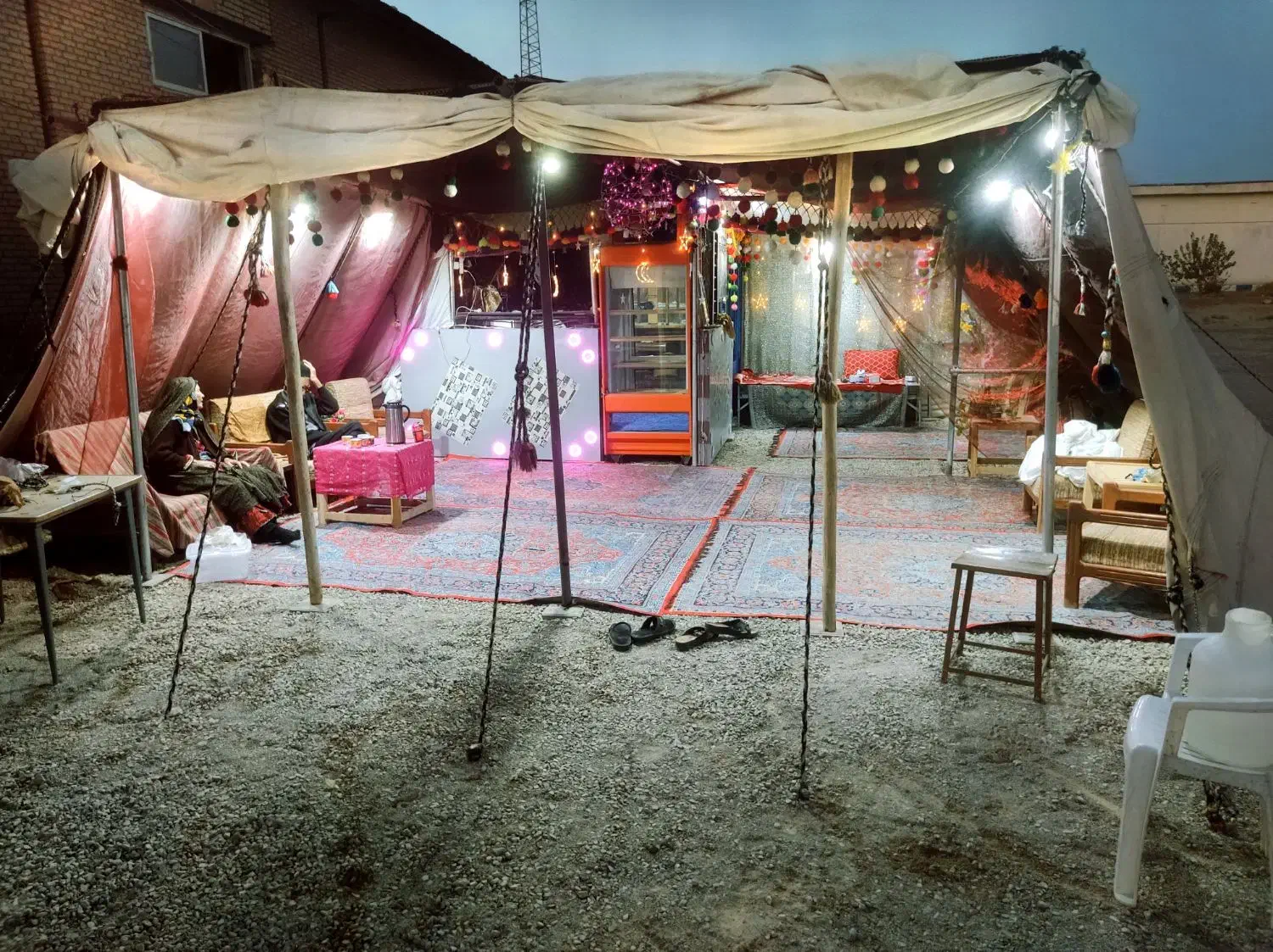 سیاه چادر عشایری ،با کلیه وسایل|کوهنوردی و کمپینگ|جرقویه, |دیوار