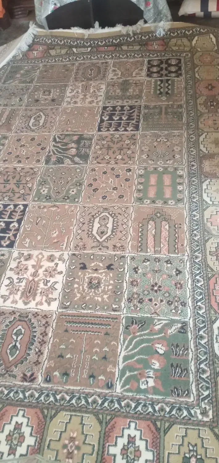 فرش9متری کاشان ومبل راحتی 7نفره|فرش|پاکدشت, شهرک امام رضا|دیوار