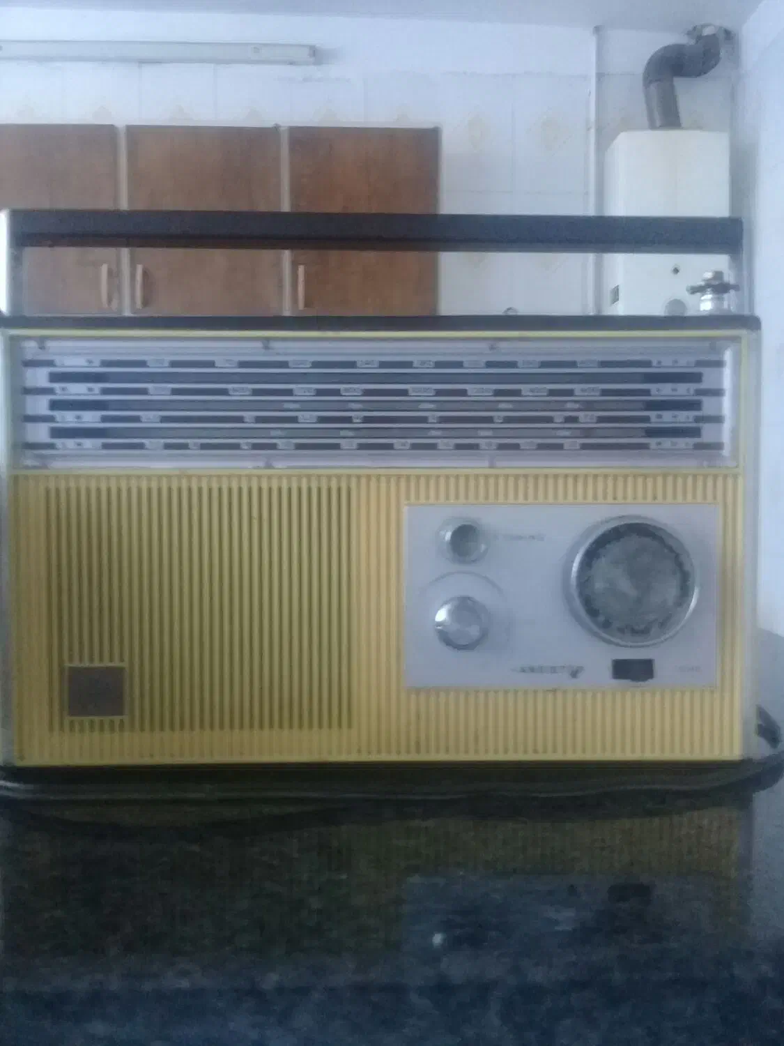 رادیو قدیمی عتیقه سالم|کلکسیون اشیاء عتیقه|مشهد, گوهرشاد|دیوار