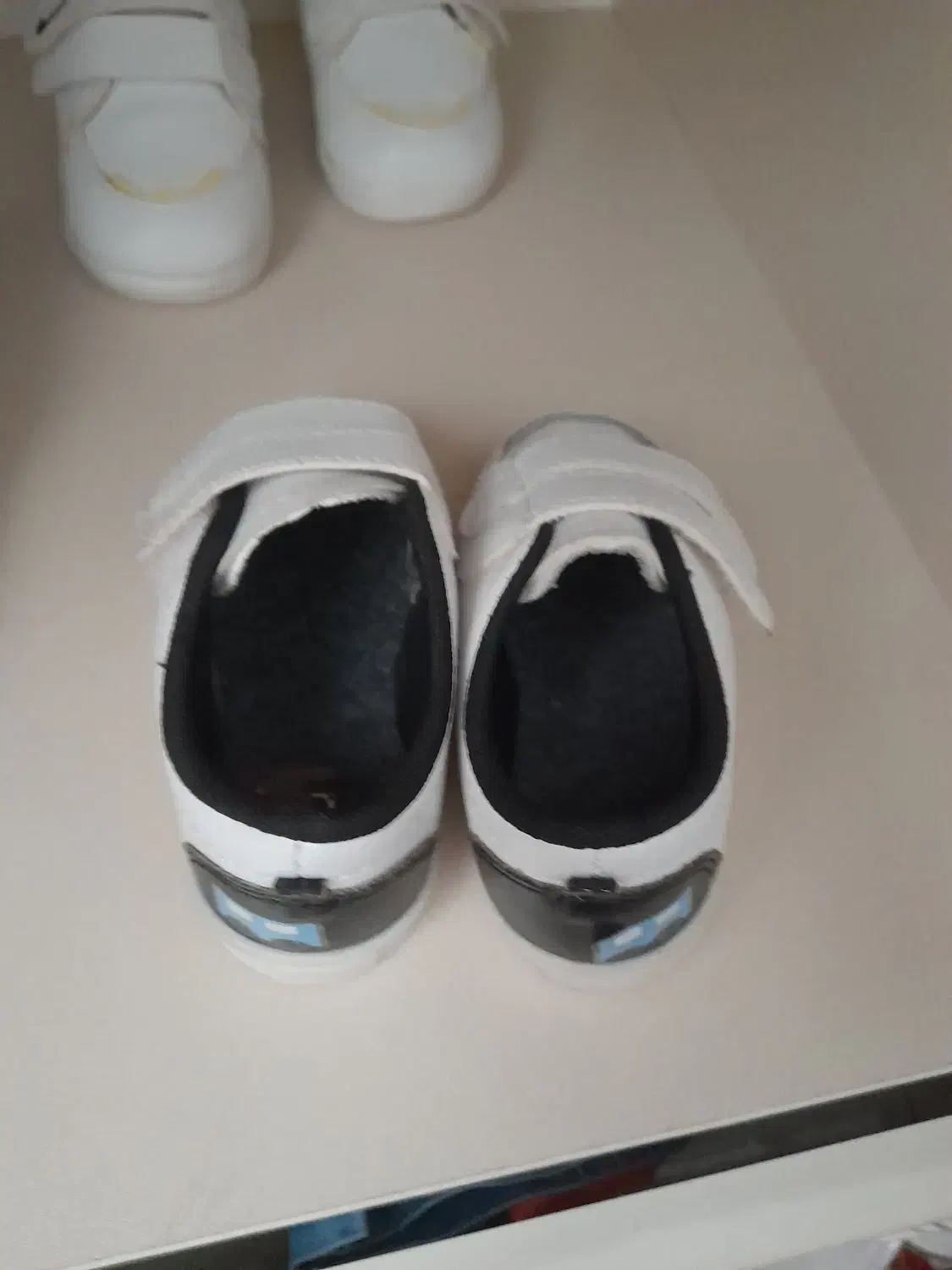 کفش بچه گانه چراغ دار و سوت دار نو|کفش و لباس بچه|قم, بلوار امین و ساحلی|دیوار