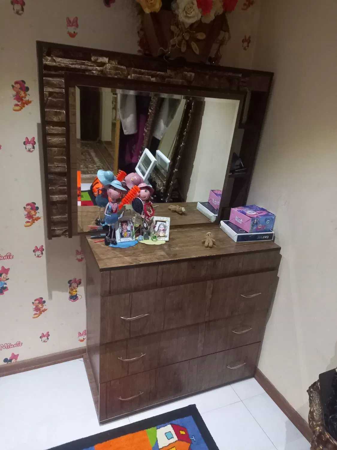 میز اینه وآرایش وکشو دار|آینه|قزوین, |دیوار