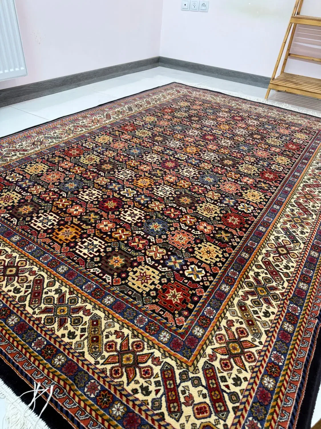 فرش ماشینی 1/۵در 225|فرش|سبزوار, توحیدشهر|دیوار