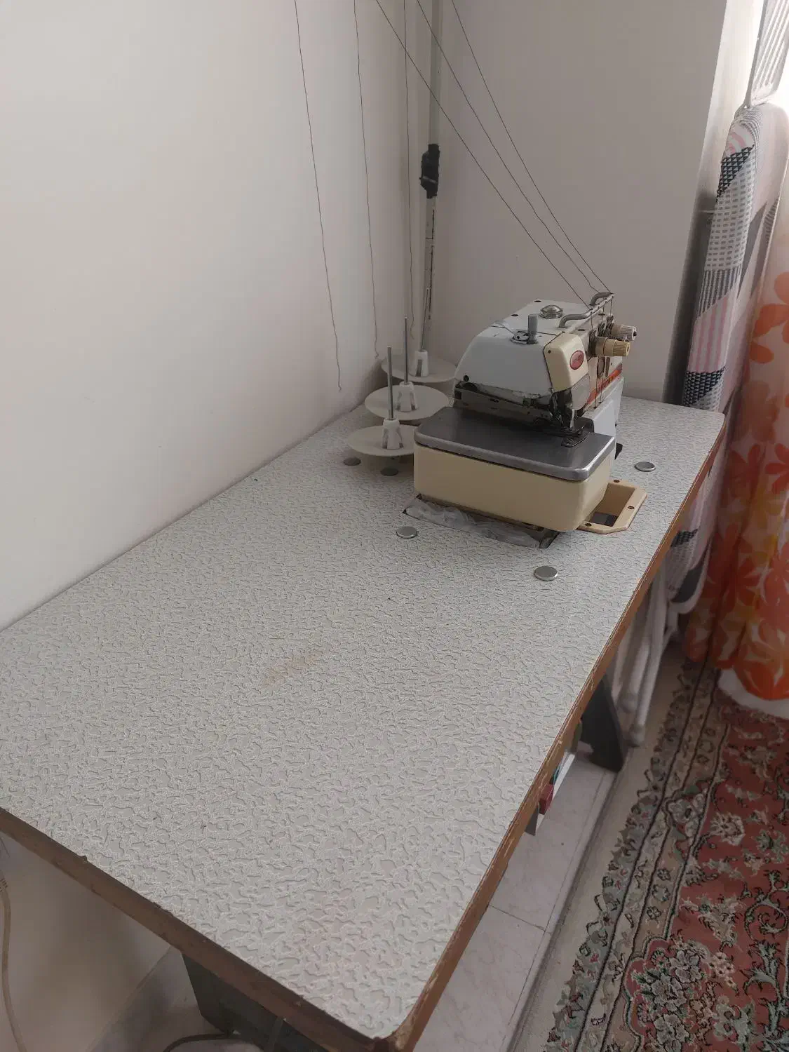 چرخ خیاطی|لوازم خیاطی و بافتنی|کرج, برغان|دیوار