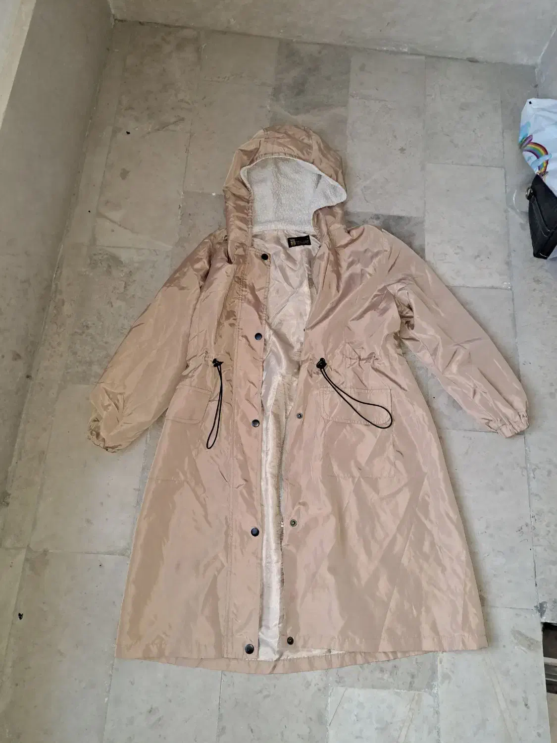 بارونی و کاپشن زنانه خارجی و بارونی دخترانه و کیف|لباس|پردیس, فاز ۸|دیوار